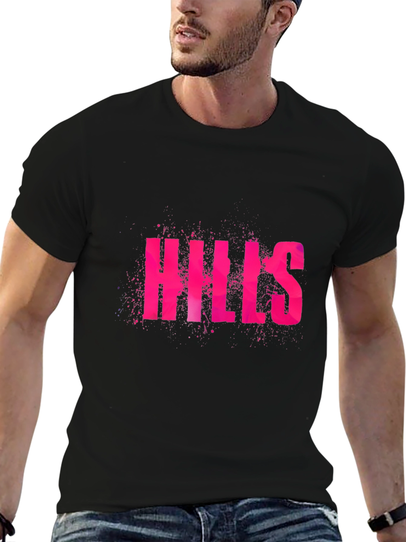 Camiseta Negra Hills Rosa con Diseño Atrevido