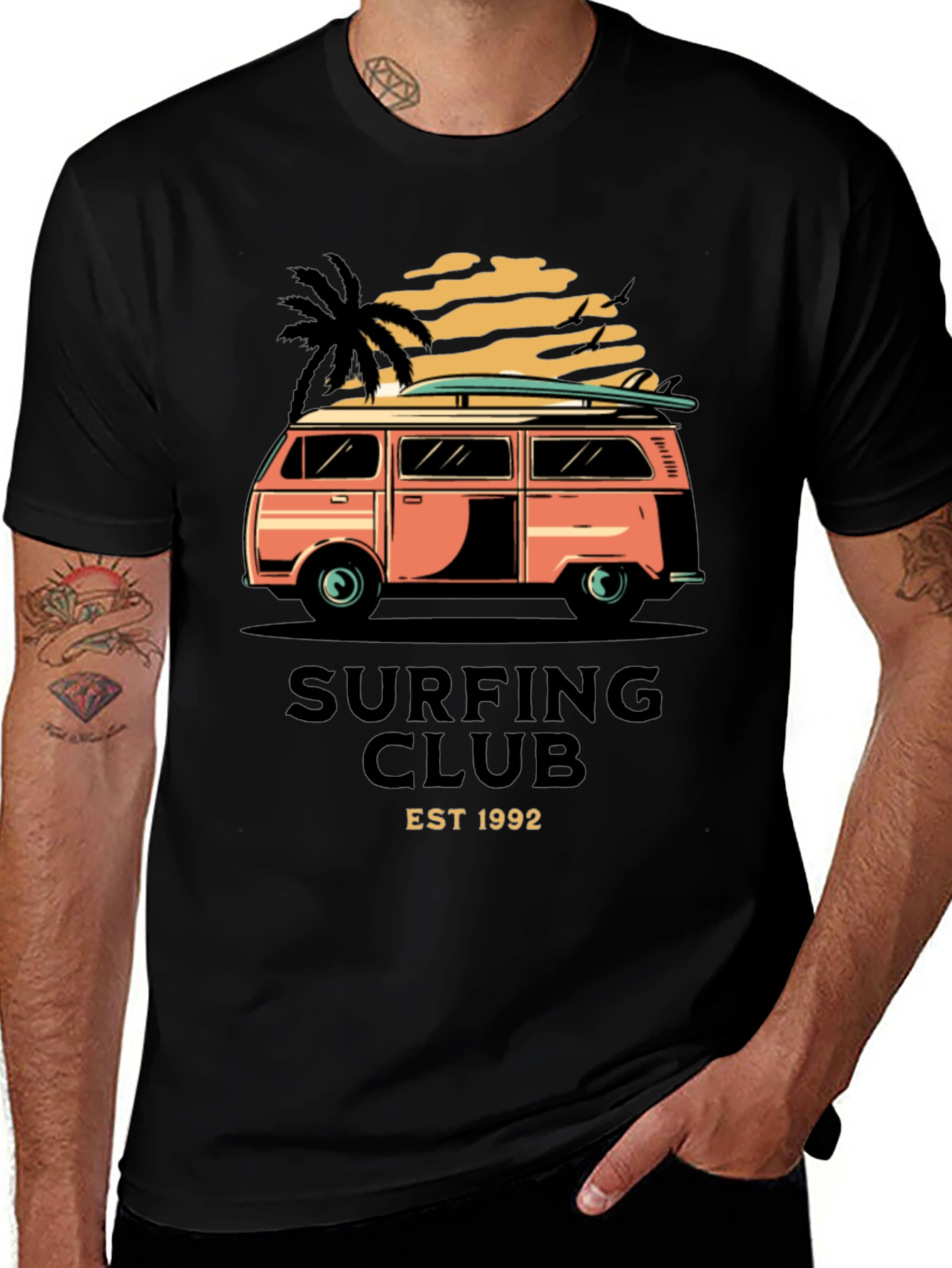 Camiseta Negra Surf Club Est 1992
