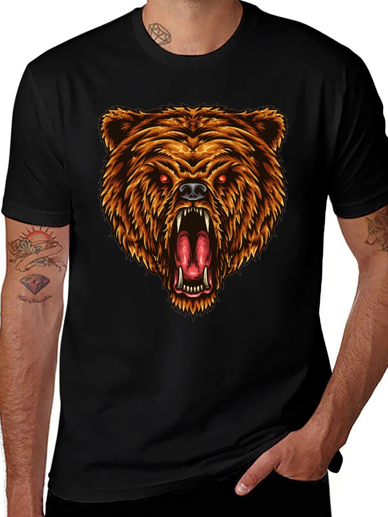 Camiseta Negra con Estampado de Oso Feroz