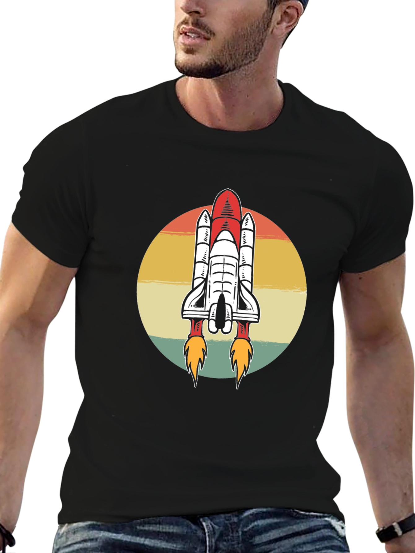 Camiseta Negra con Diseño Retro de Lanzadera Espacial