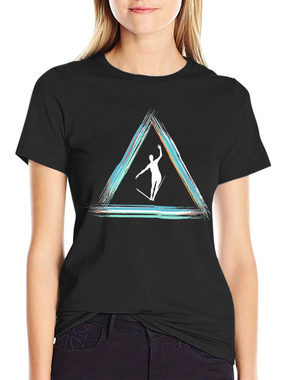Camiseta Negra con Diseño de Equilibrio Artístico