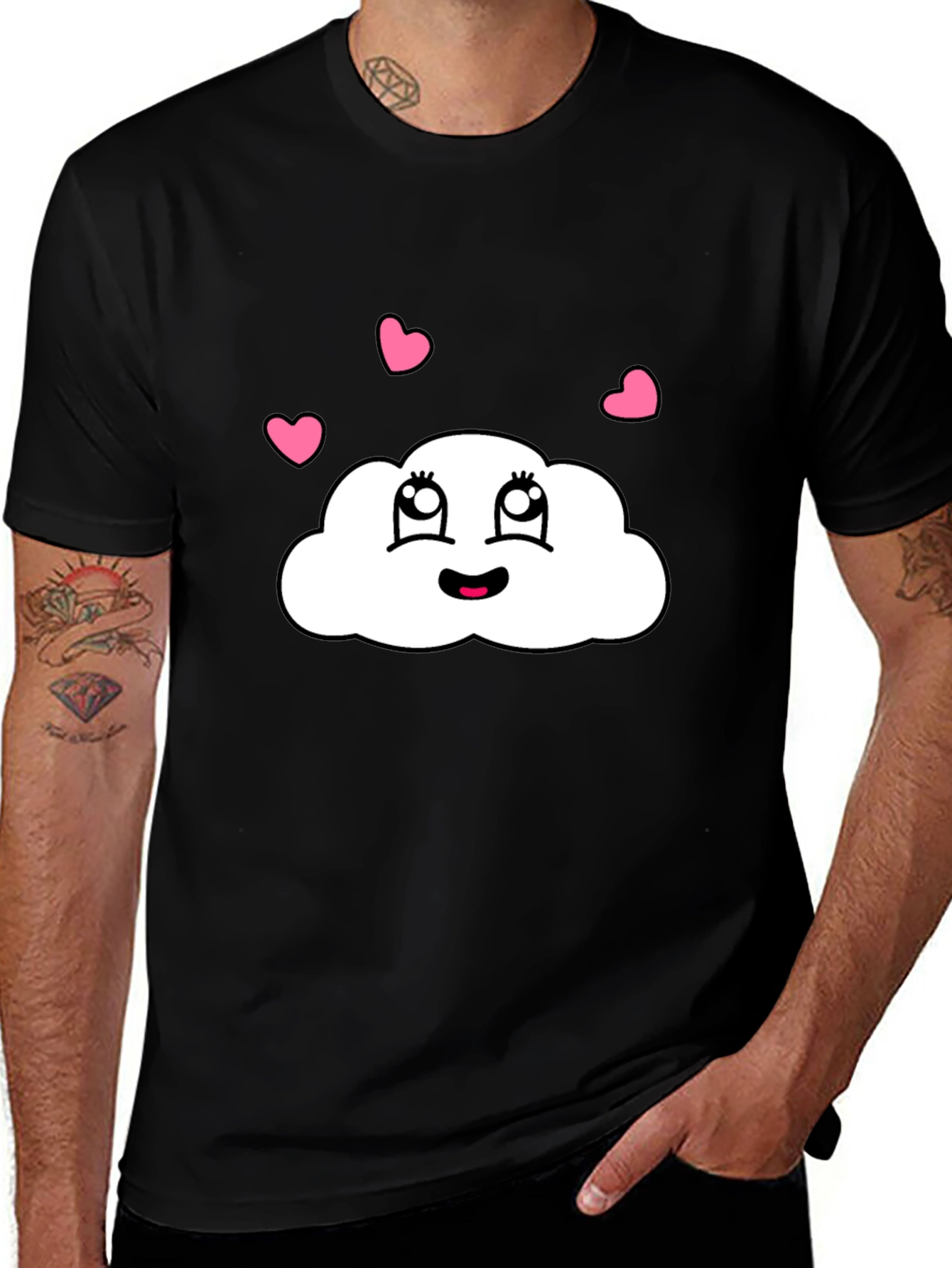 Camiseta Negra con Nube Enamorada