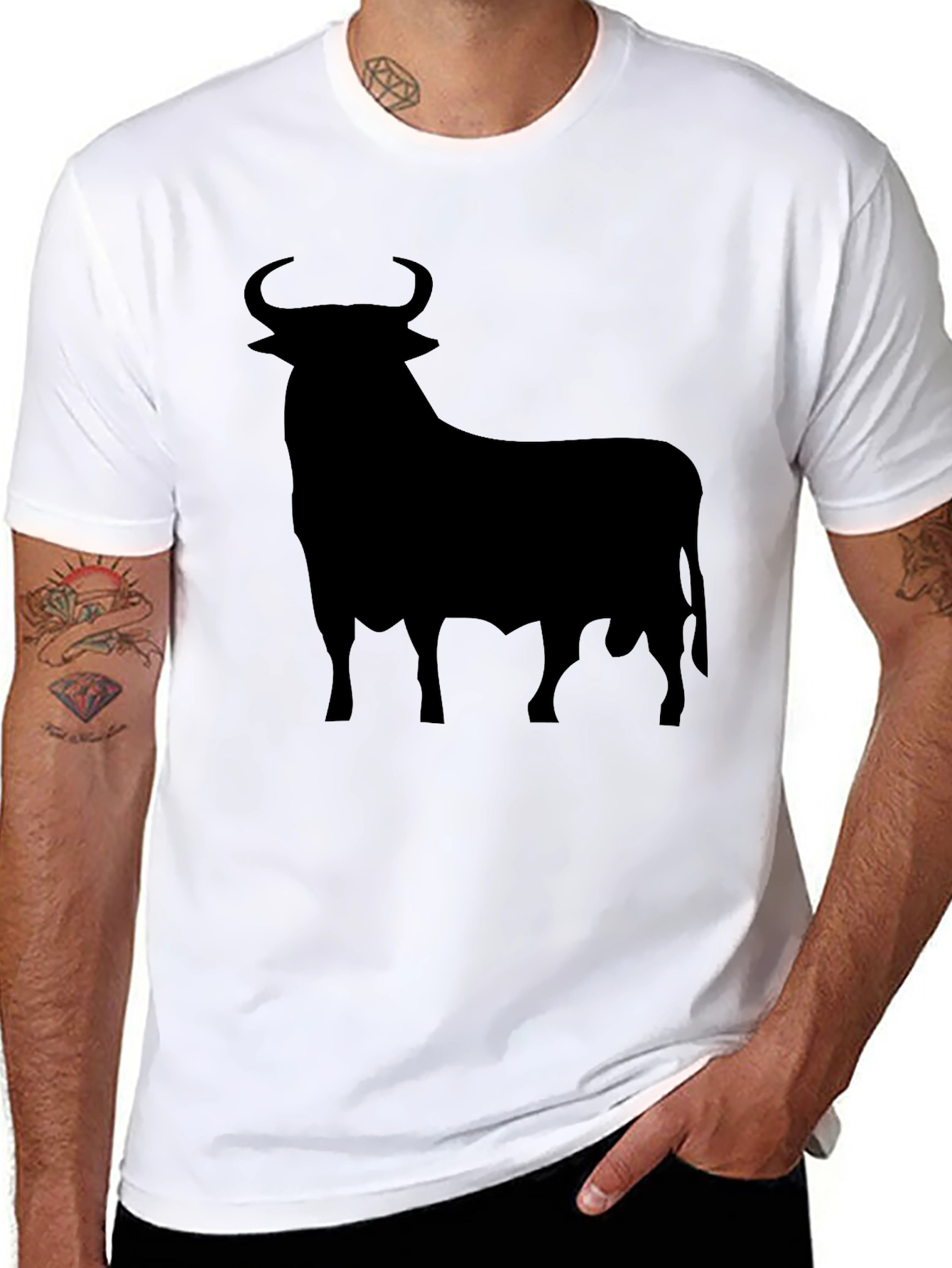 Camiseta Negra con Silueta de Toro