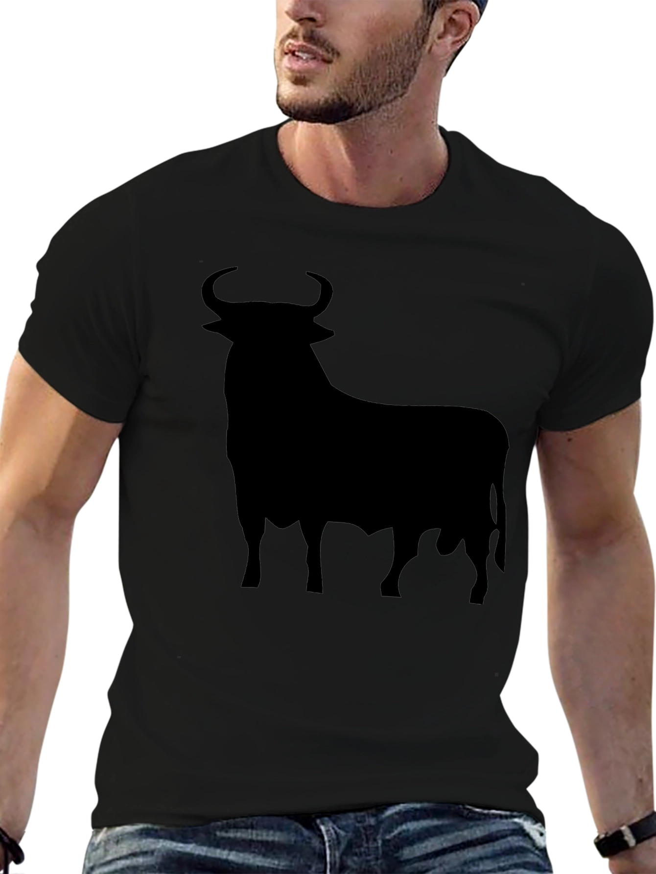 Camiseta Negra con Silueta de Toro