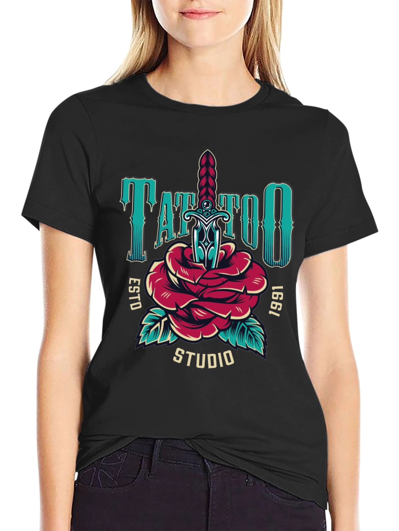 Camiseta Negra Estampada Tattoo Studio
