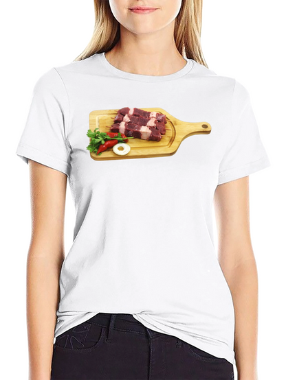 Camiseta Negra con Diseño de Carne y Vegetales