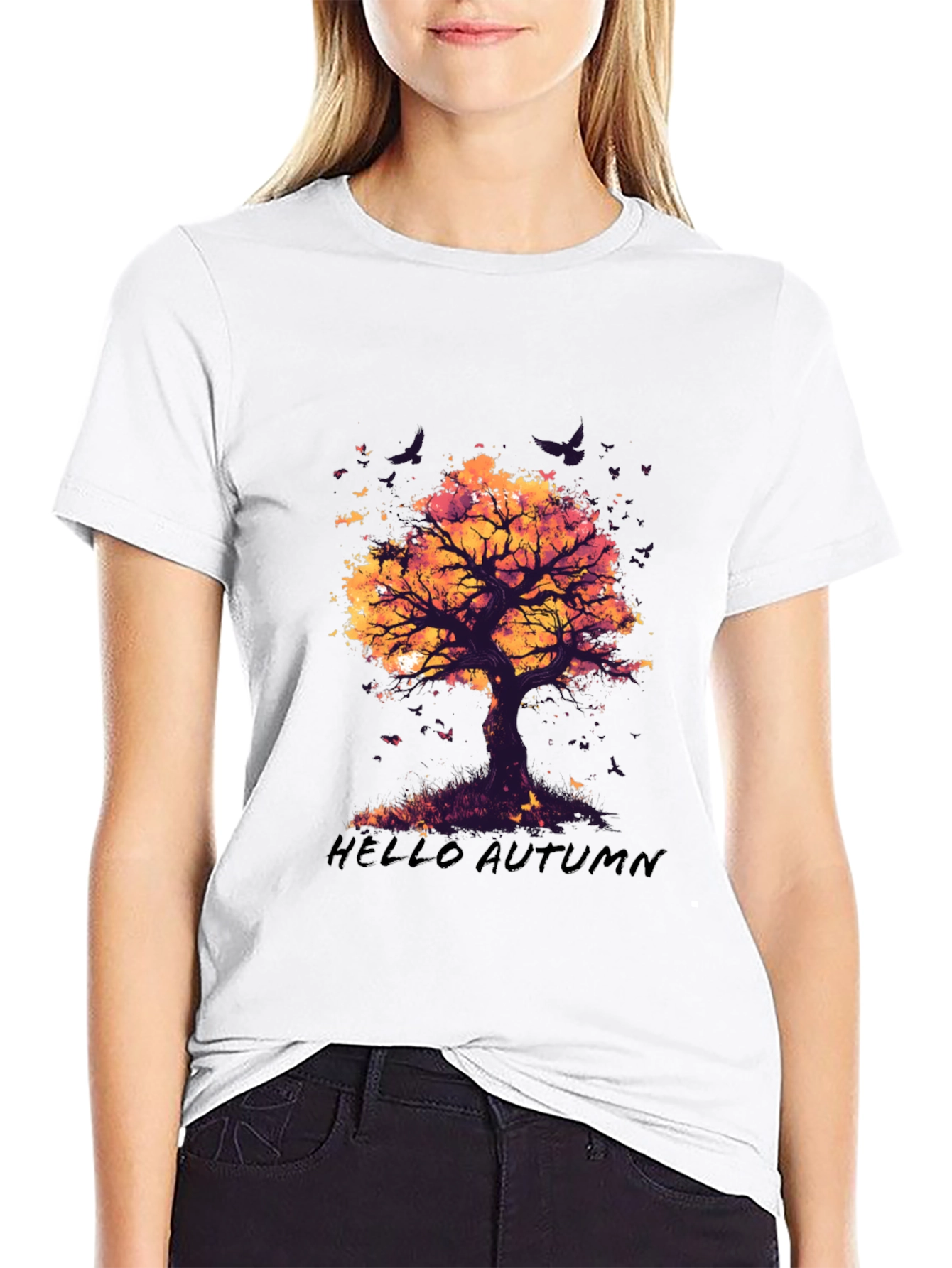 Camiseta Negra con Diseño de Árbol de Otoño