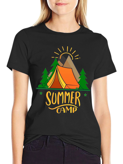 Camiseta Negra Estampada Campamento de Verano