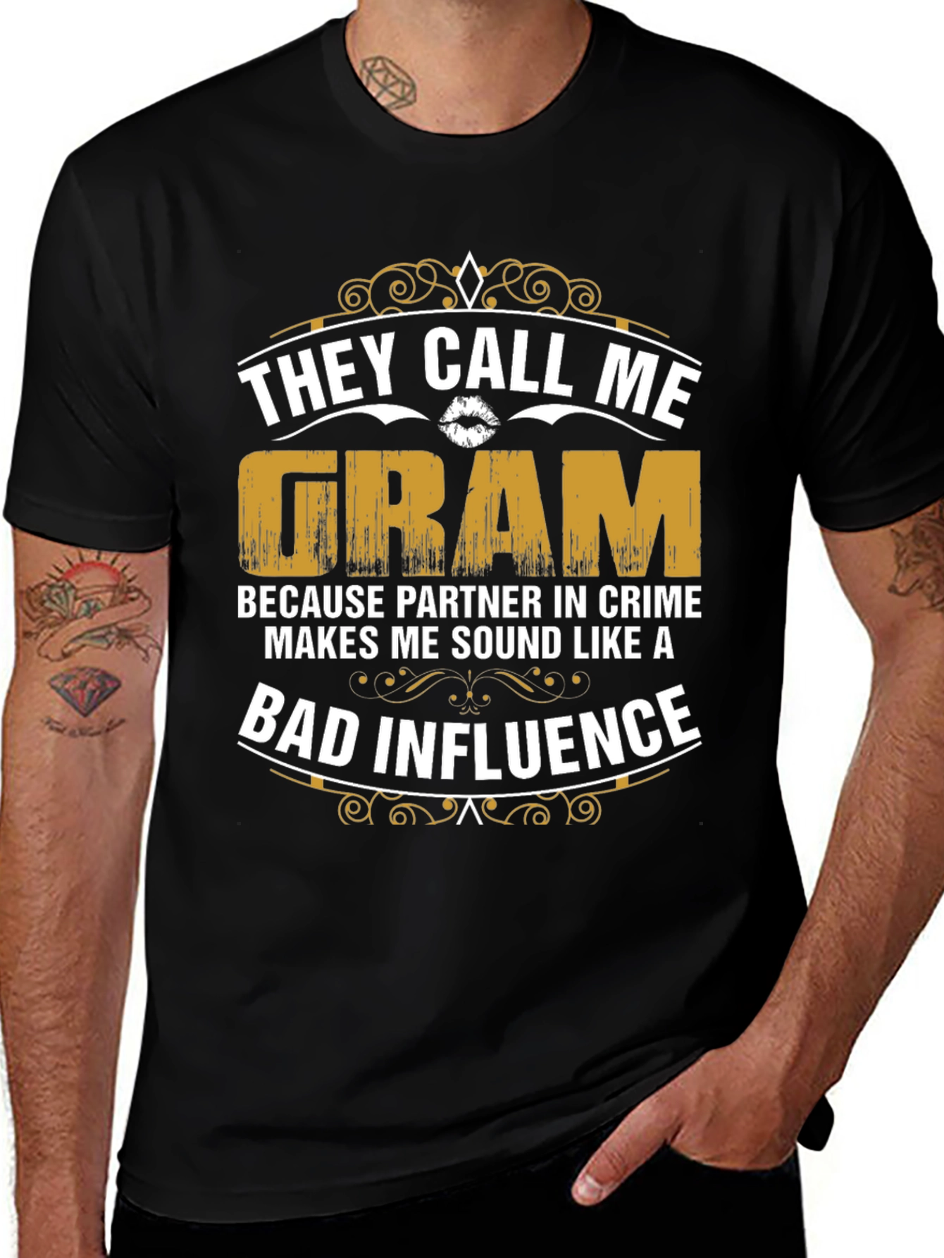 Camiseta Negra They Call Me Gram