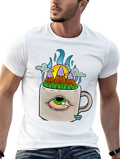 Camiseta Negra con Diseño Original Montaña en Taza