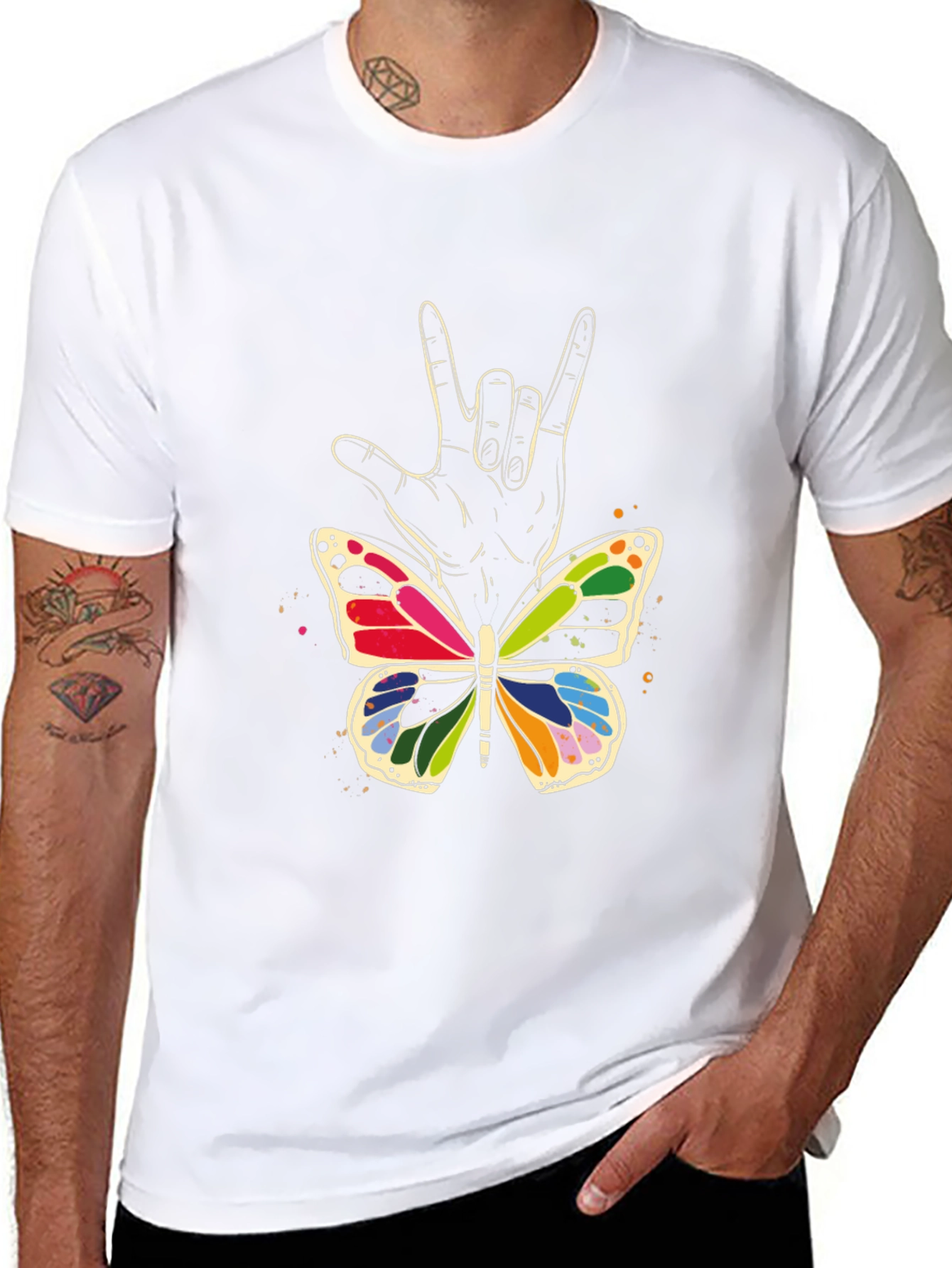 Camiseta Negra con Mariposa y Mano Lenguaje de Señas