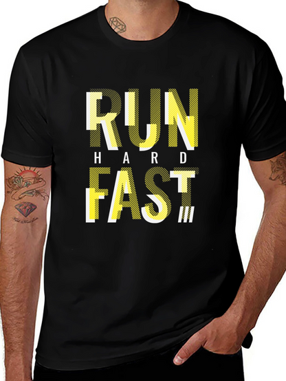 Camiseta Negra Deportiva con Diseño RUN