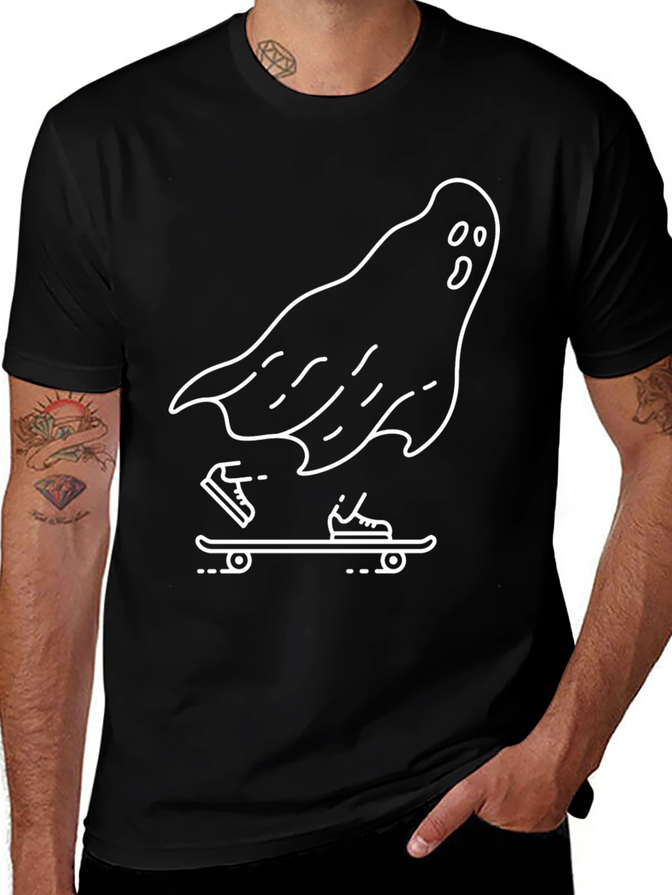 Camiseta Negra con Fantasma Skater