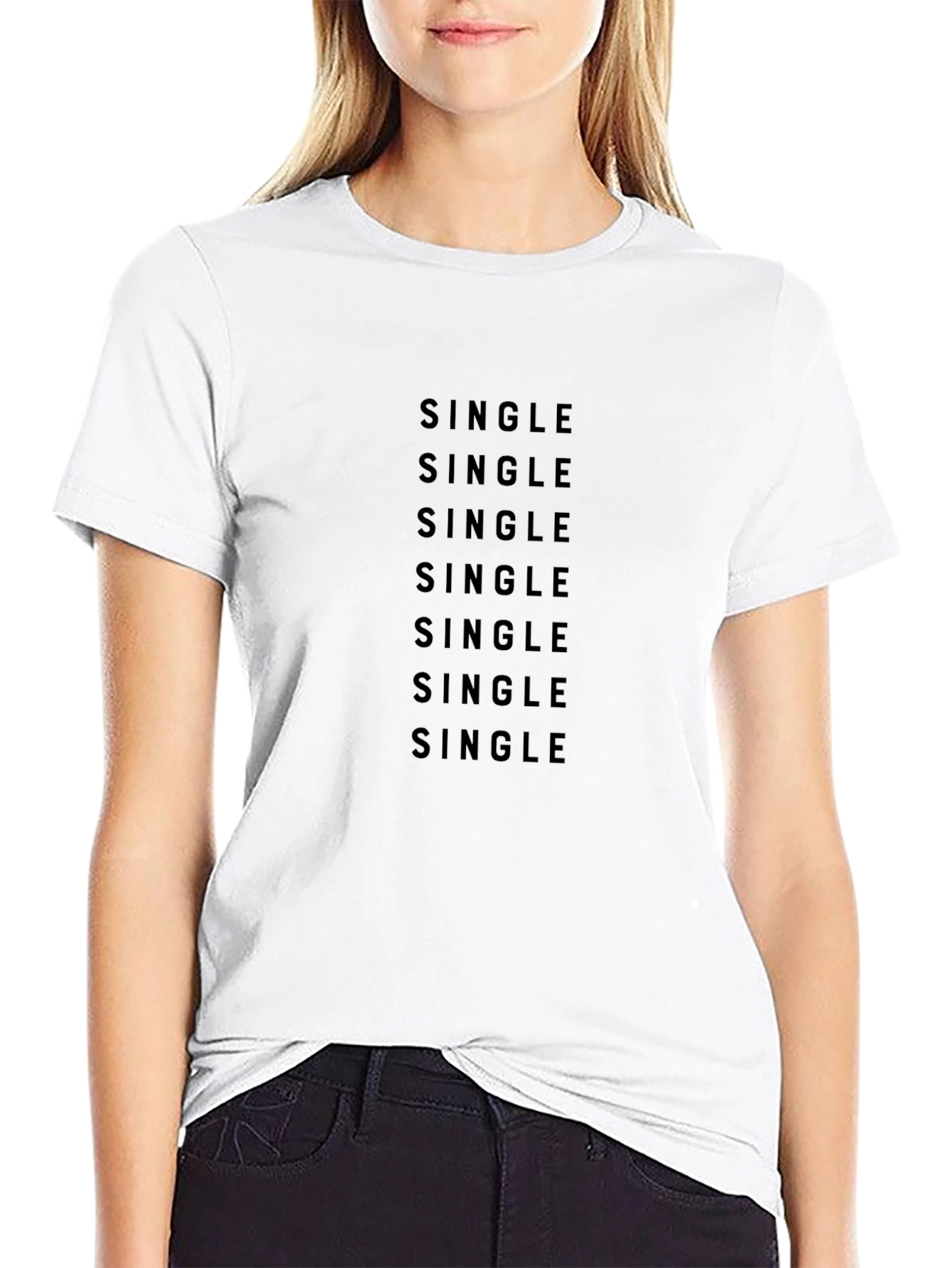 Camiseta Negra Single: Estilo Casual y Atrevido