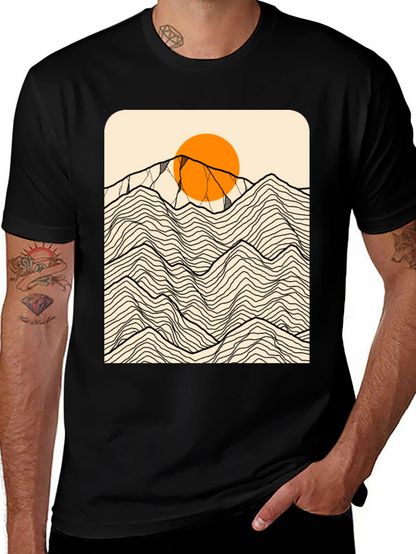 Camiseta Negra Gráfica Montañas Abstractas Sol Naranja