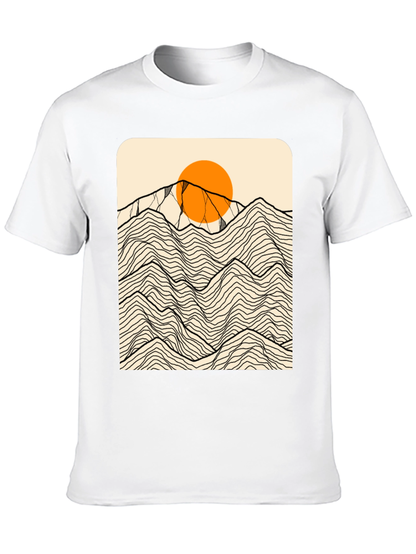 Camiseta Negra Gráfica Montañas Abstractas Sol Naranja