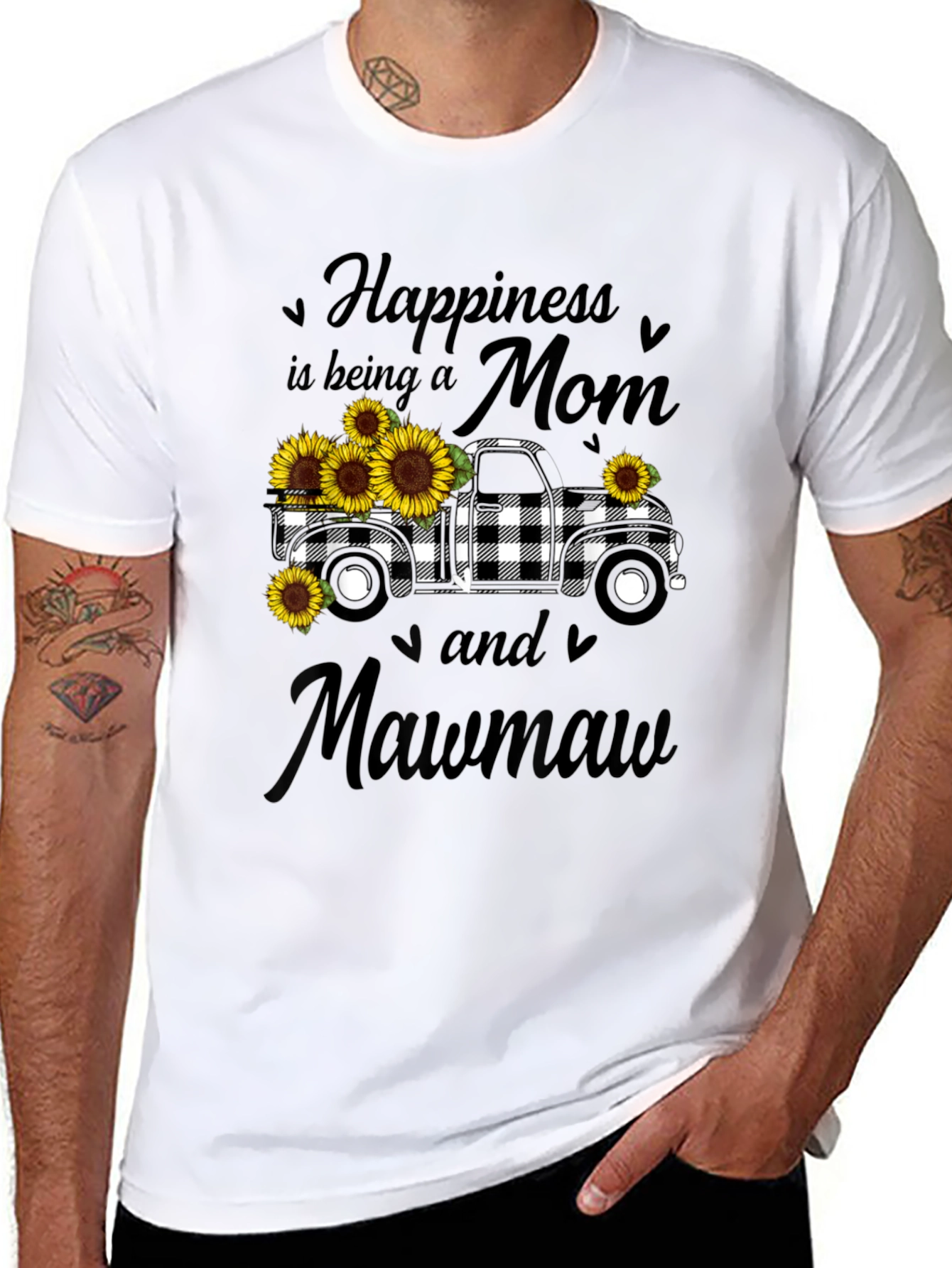 Camiseta Negra Mamá Mawmaw con Camioneta y Girasoles