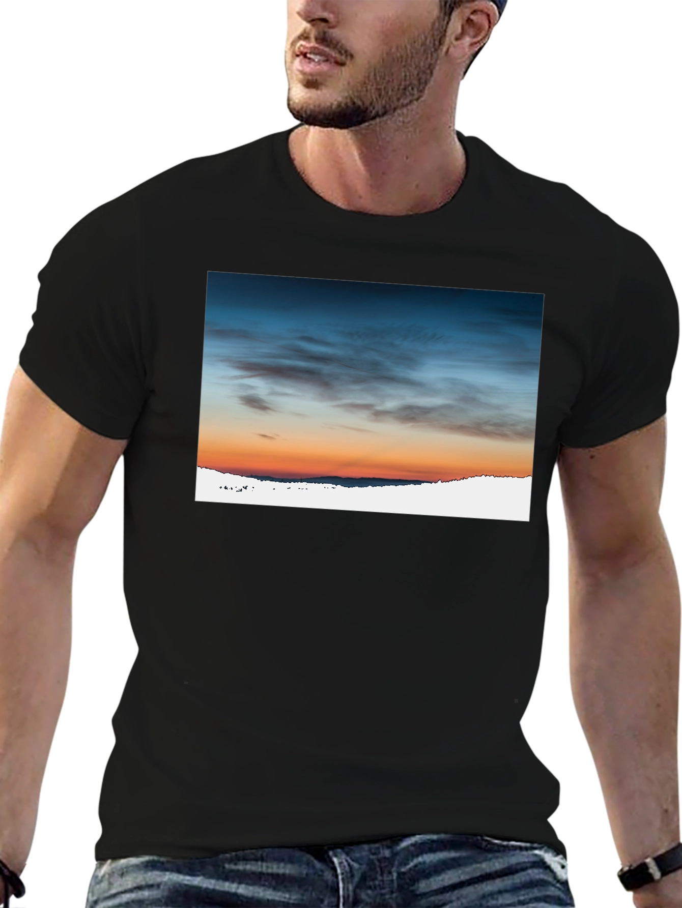 Camiseta Negra con Diseño de Cielo al Atardecer