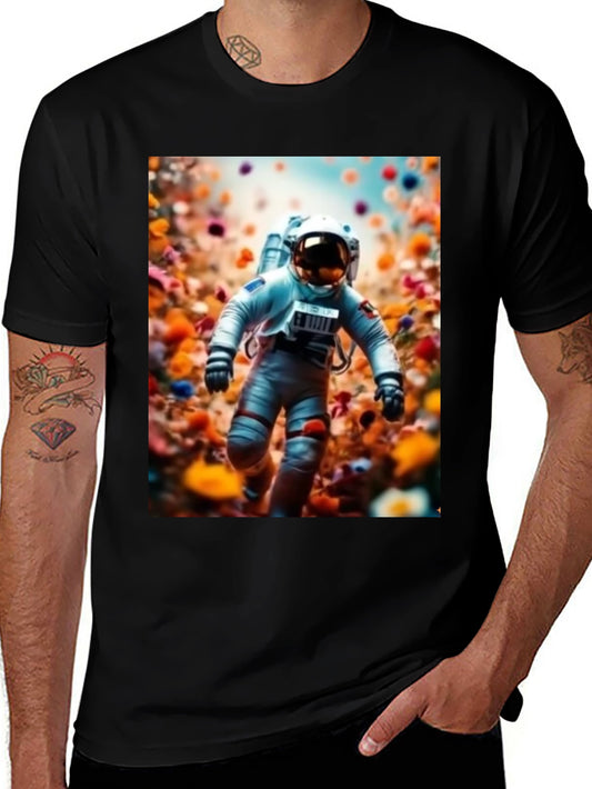 Camiseta Negra Estampado Astronauta Floral