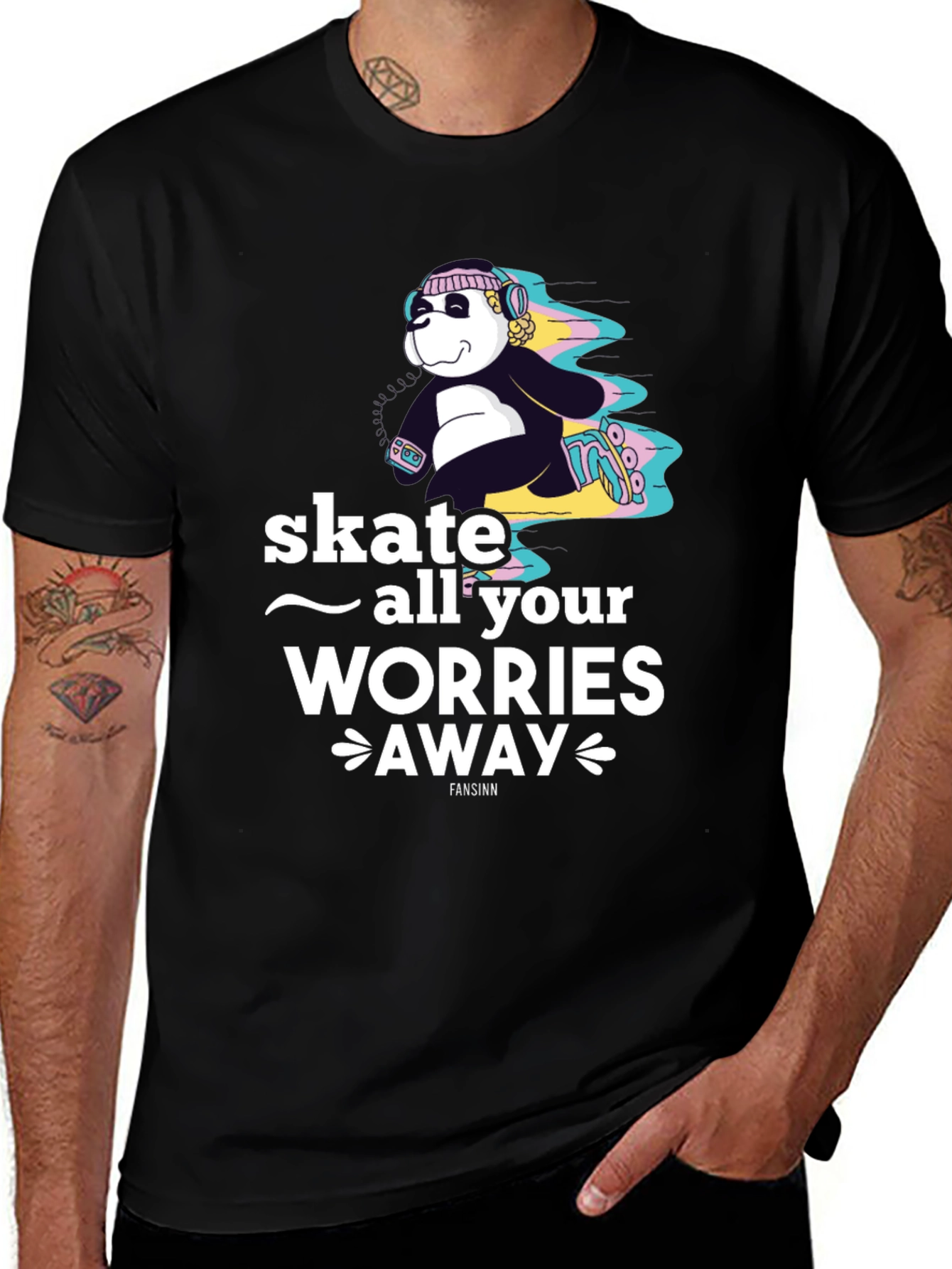 Camiseta Negra con Diseño de Panda Skater para Hombre