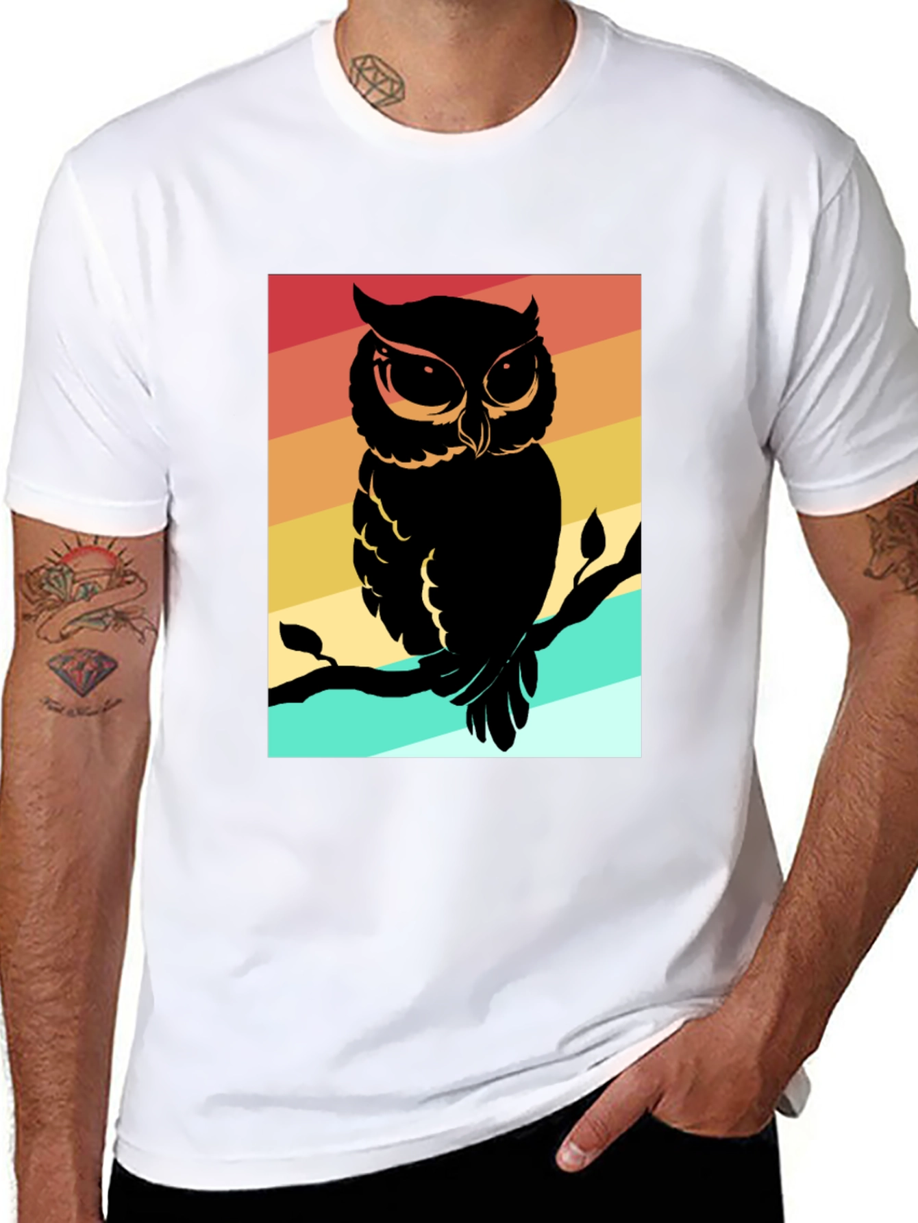 Camiseta Negra con Estampado de Búho Retro