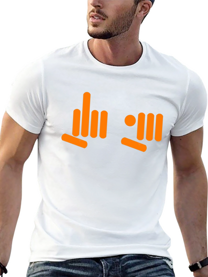 Camiseta Negra con Diseño Gráfico Naranja