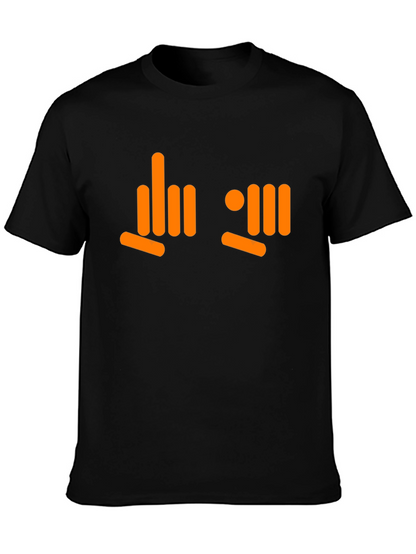 Camiseta Negra con Diseño Gráfico Naranja