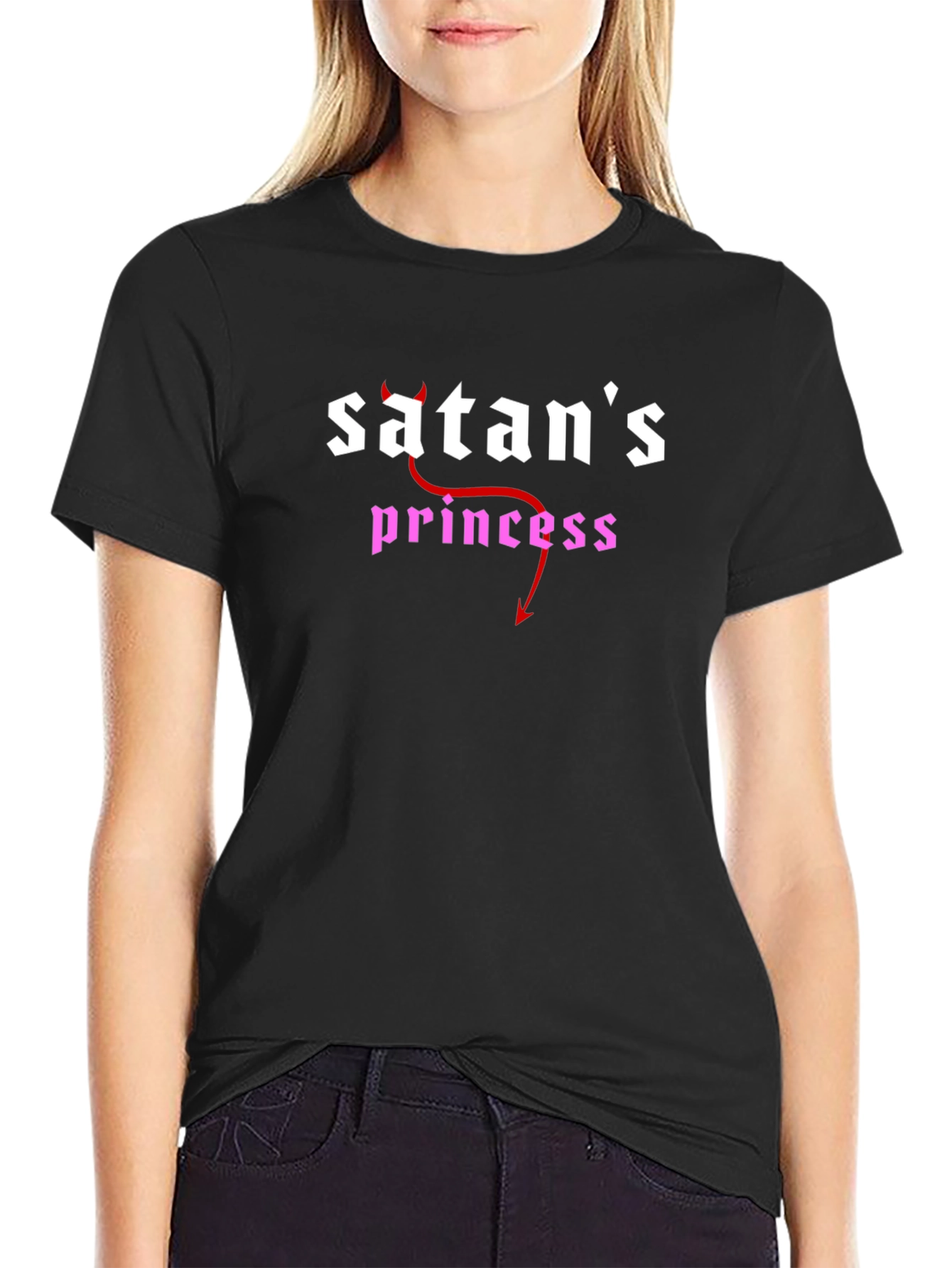 Camiseta Negra Princesa de Satán para un Estilo Gótico