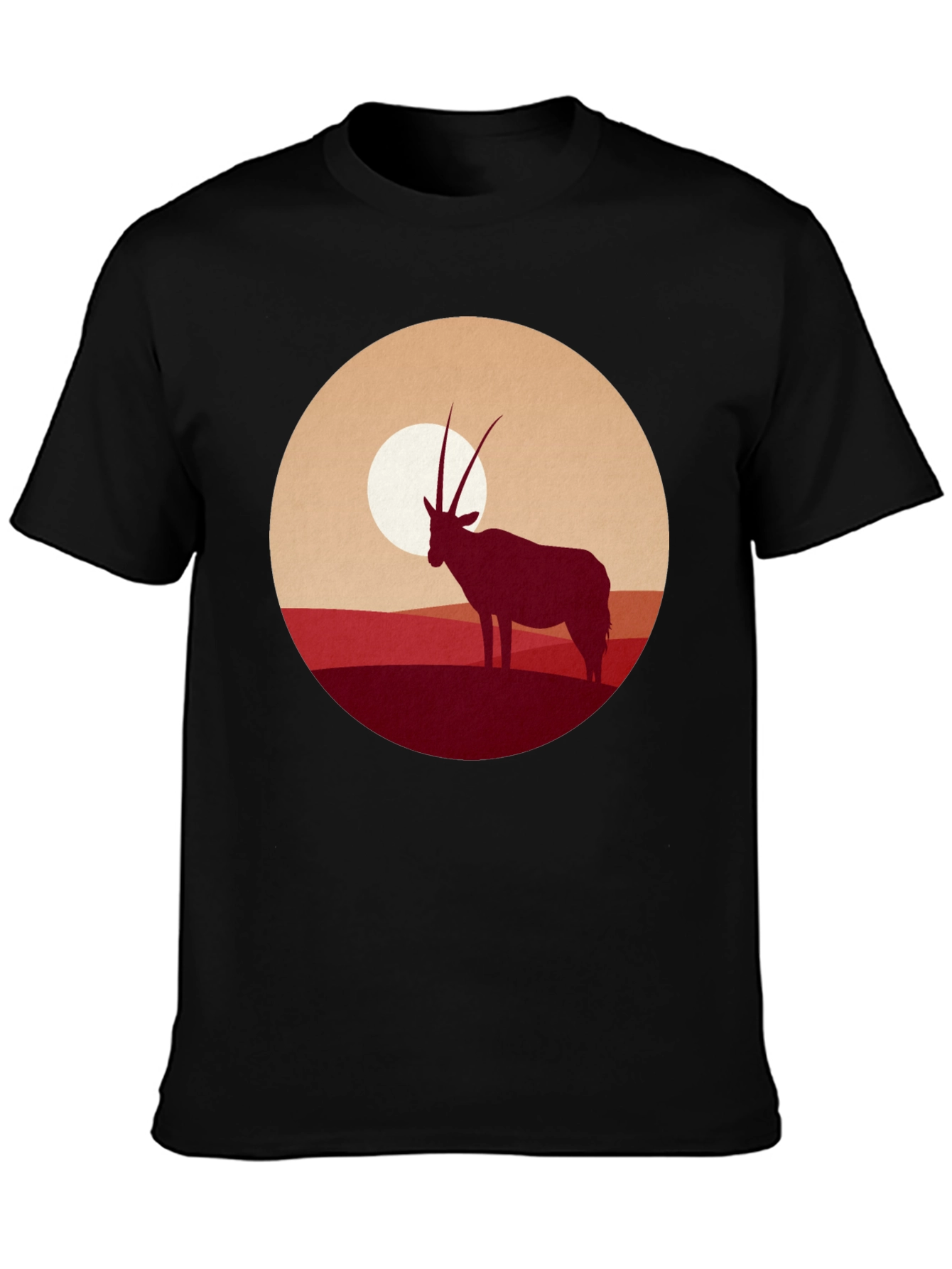 Camiseta Negra con Diseño de Órix al Atardecer