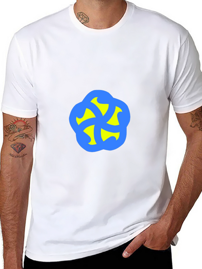 Camiseta Negra con Diseño Abstracto Azul y Amarillo