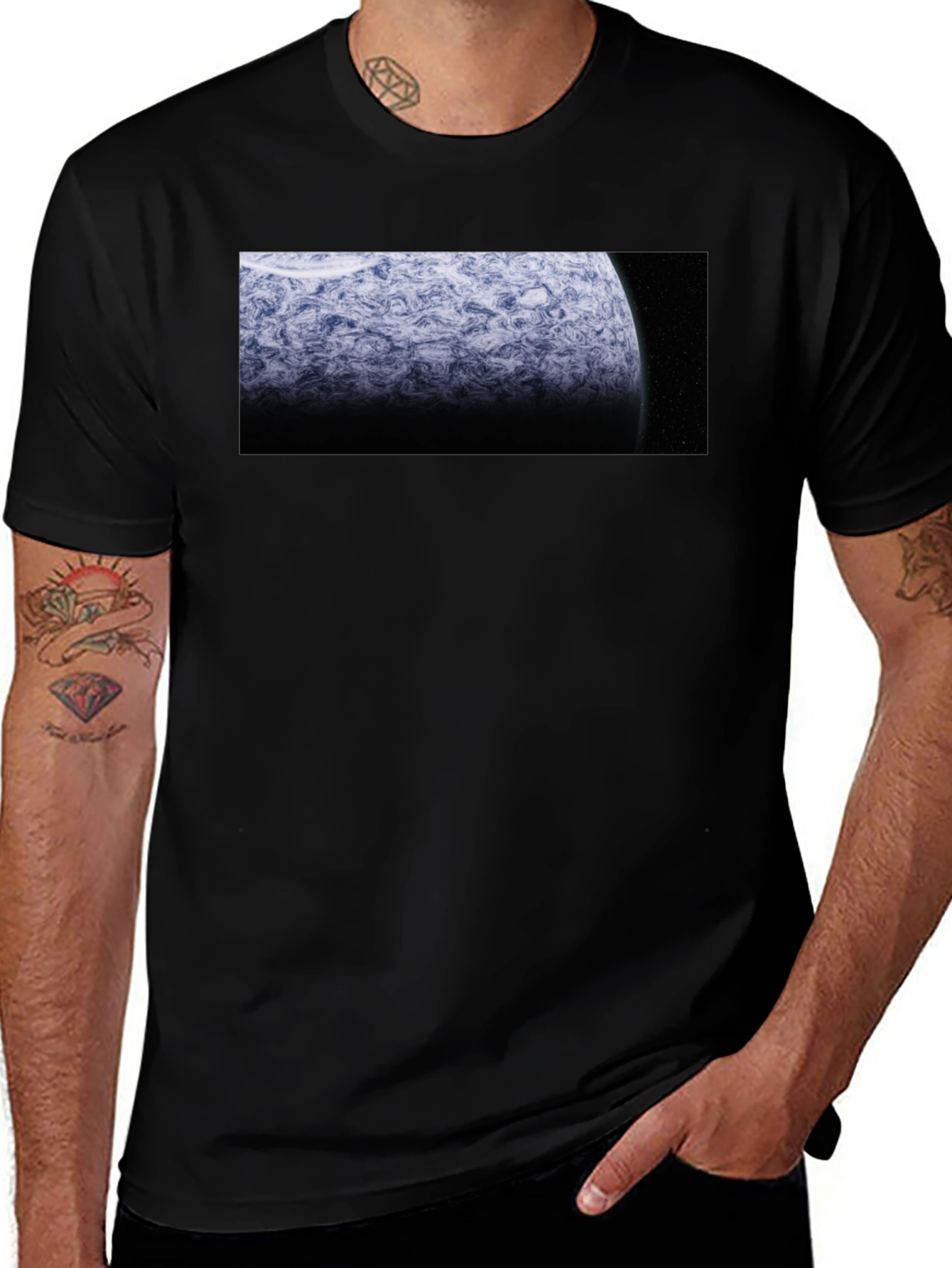 Camiseta Negra Planeta Espacial Diseño Único