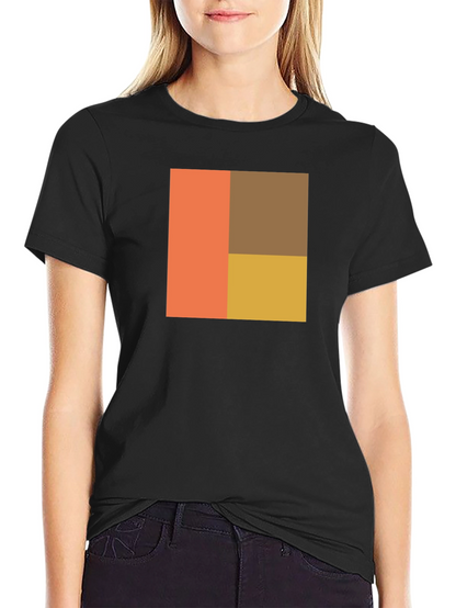 Camiseta Negra con Diseño Geométrico Abstracto