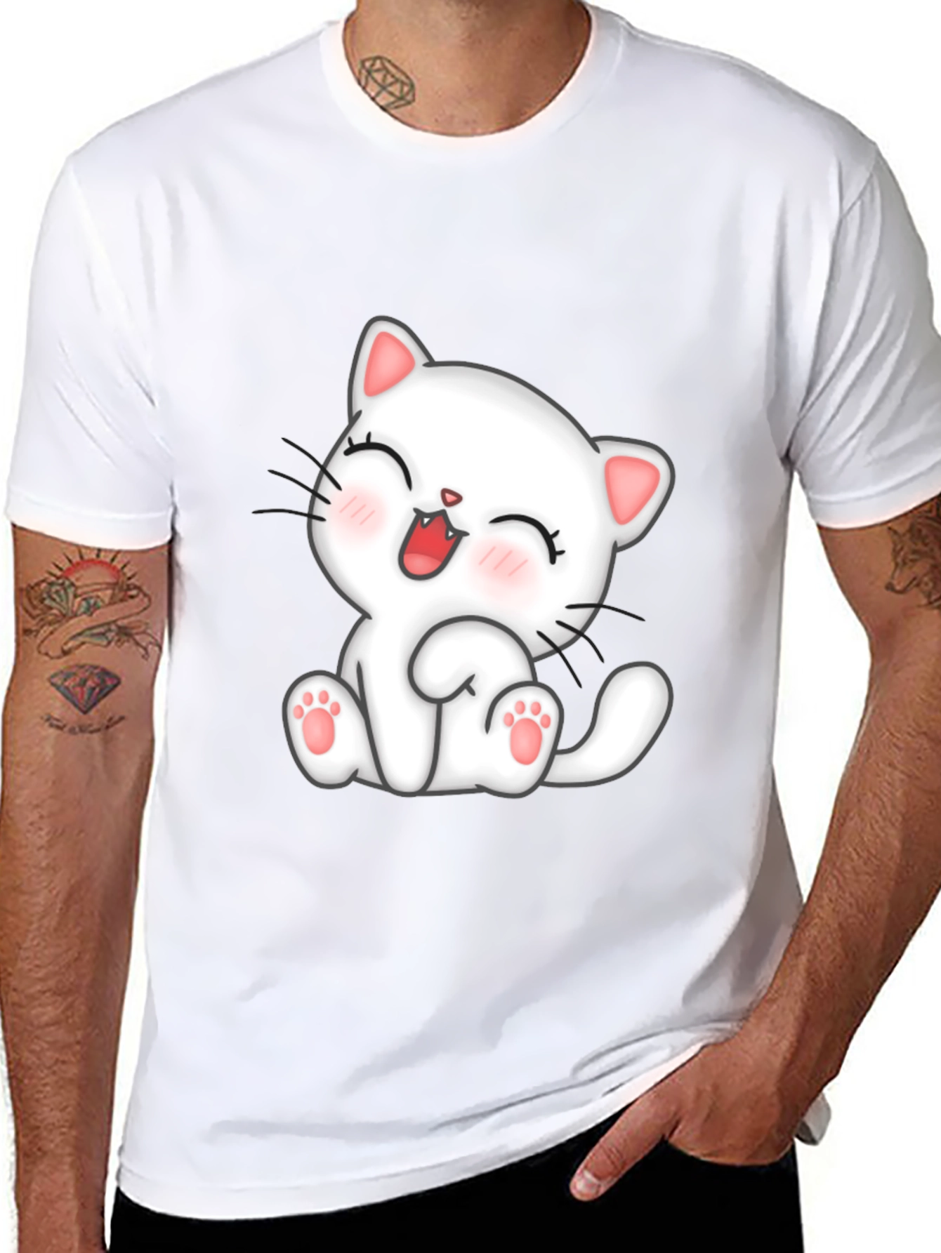 Camiseta Negra con Diseño de Gato Kawaii