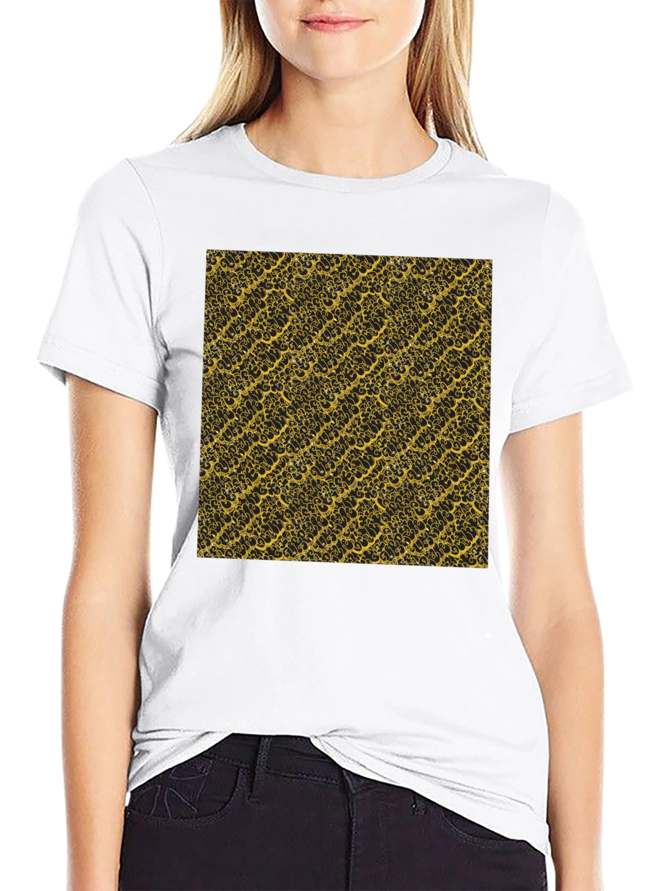 Camiseta Negra Estampado Dorado Elegante