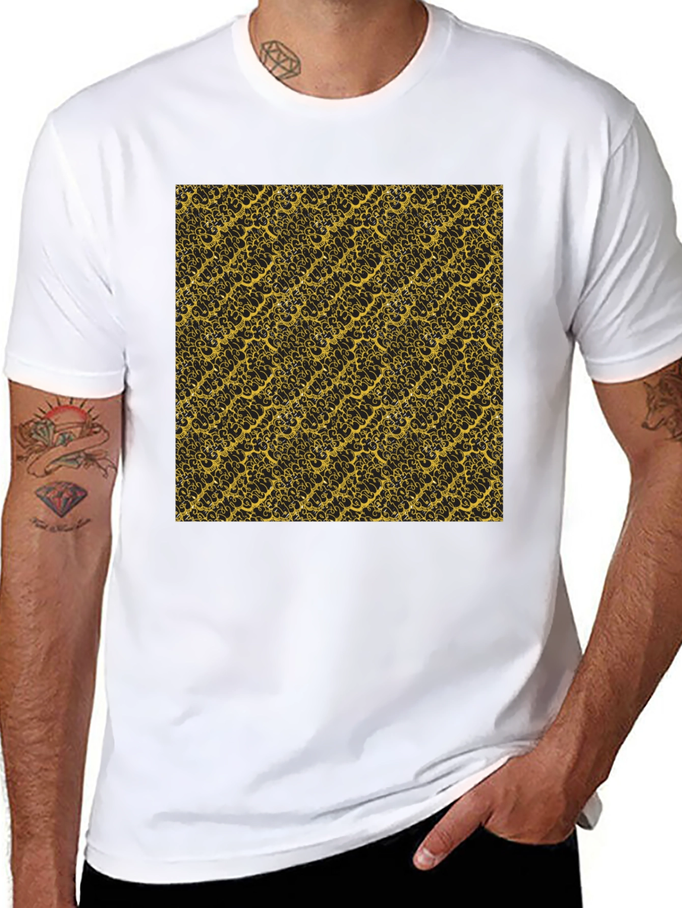 Camiseta Negra Estampado Dorado Elegante