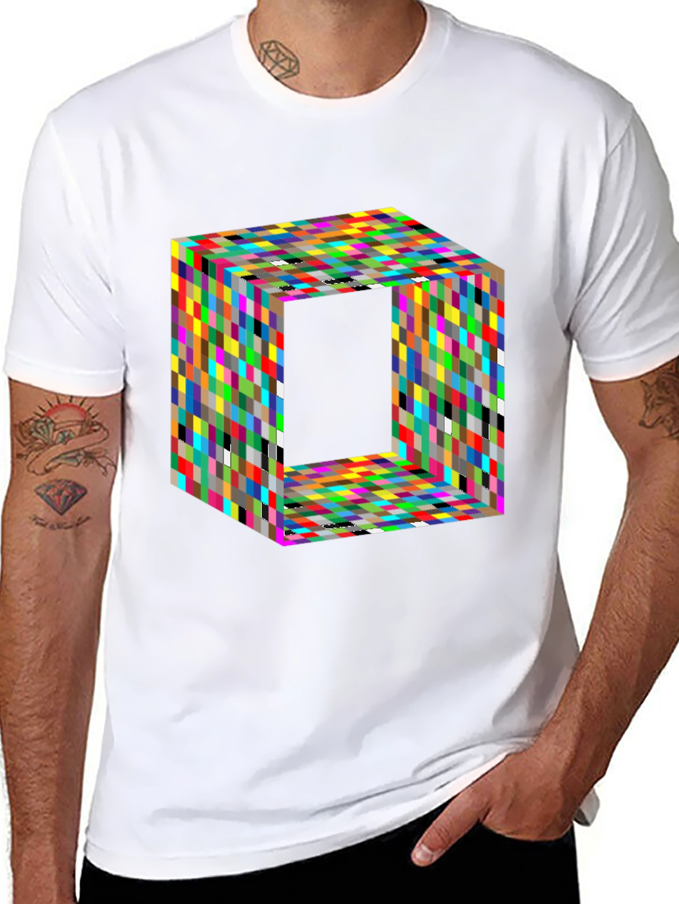 Camiseta Negra con Diseño Cubista Abstracto