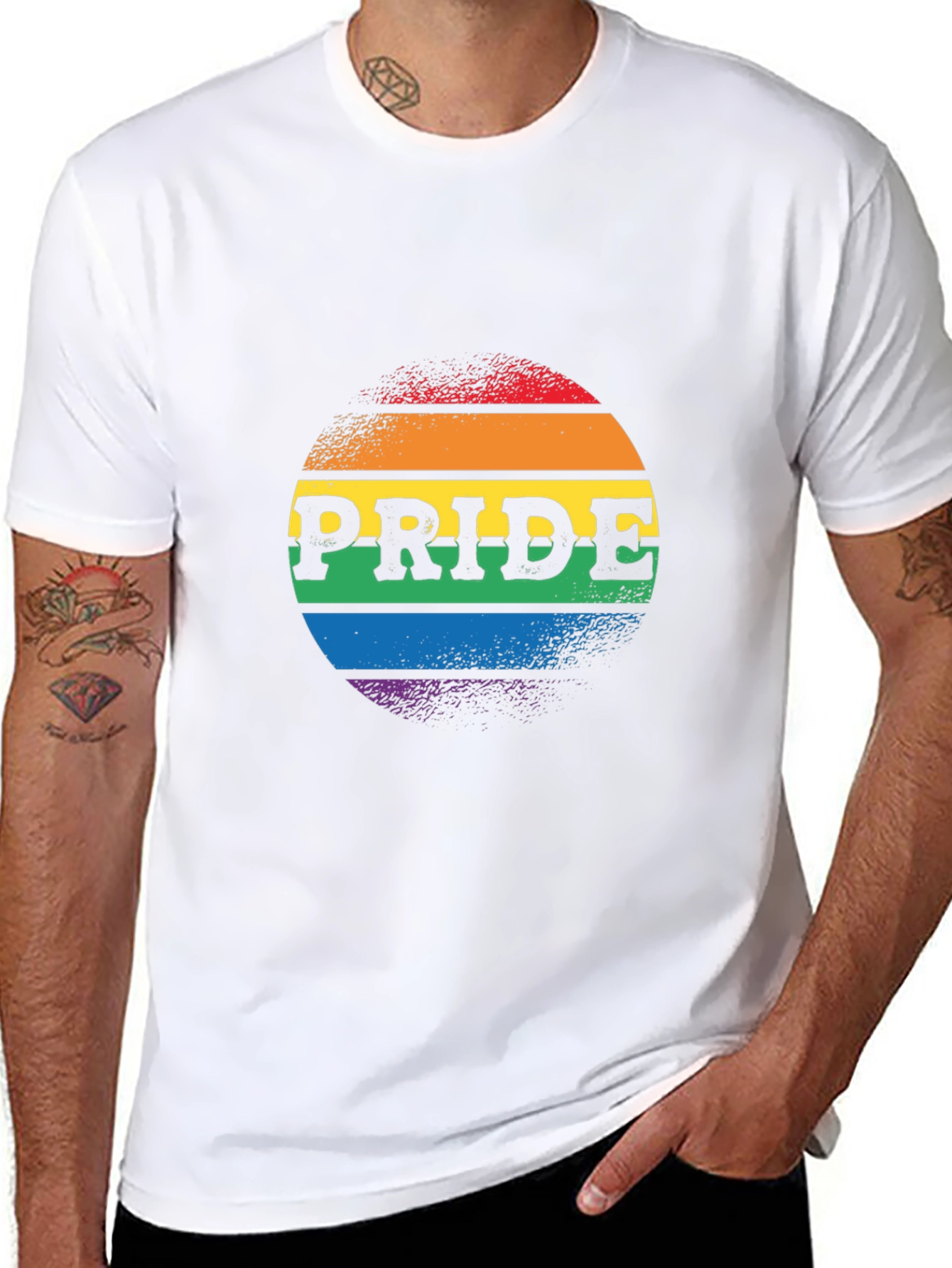 Camiseta Negra Orgullo LGBTQ+ Diseño Circular