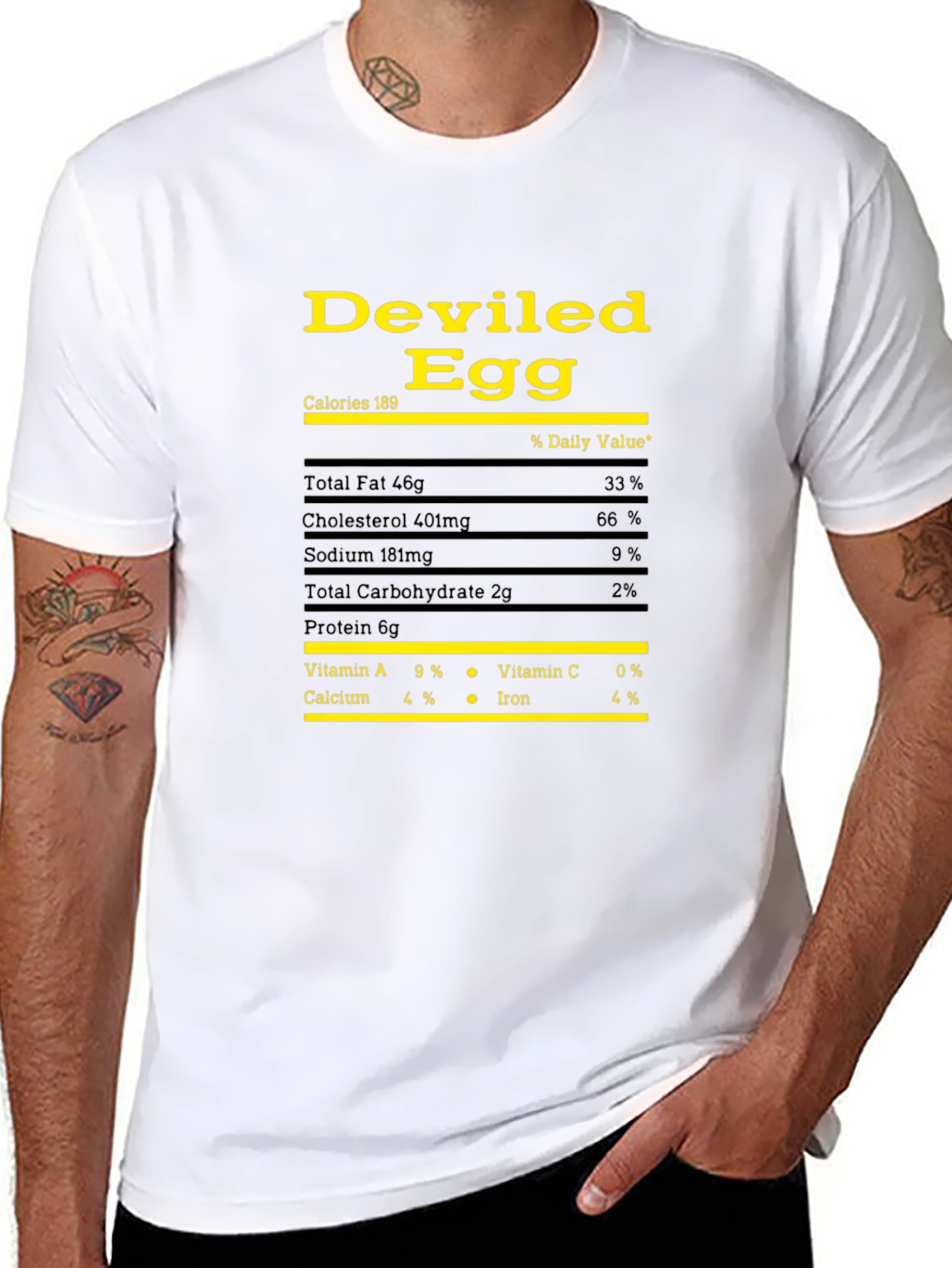 Camiseta Negra Huevo Endiablado - Información Nutricional Divertida