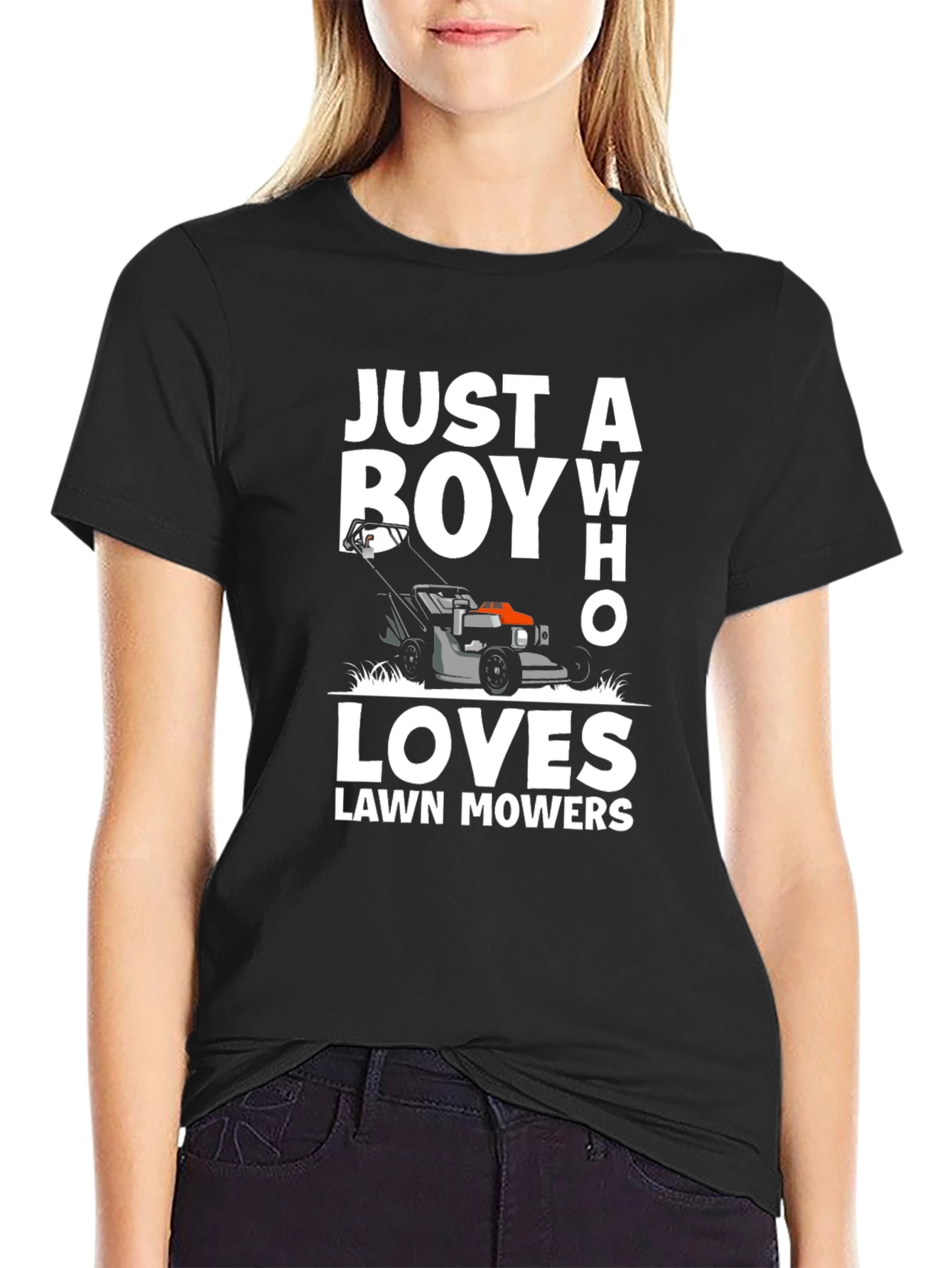 Camiseta Negra Just a Boy Who Loves Lawn Mowers