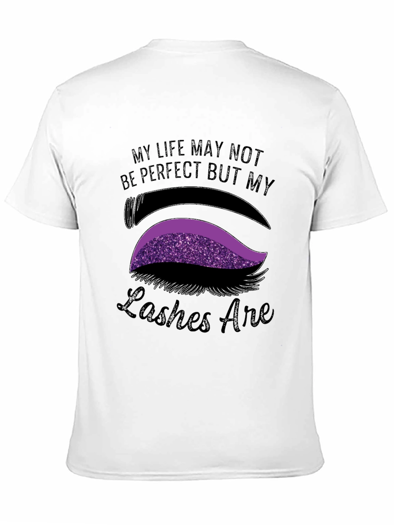 Camiseta Negra My Lashes Are: Estilo y Humor