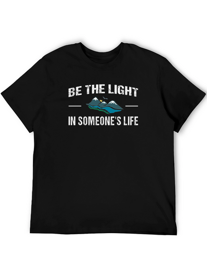 Camiseta Negra Sé la Luz Inspiradora
