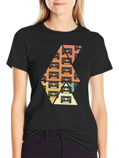 Camiseta Negra Diseño Retro Cassettes