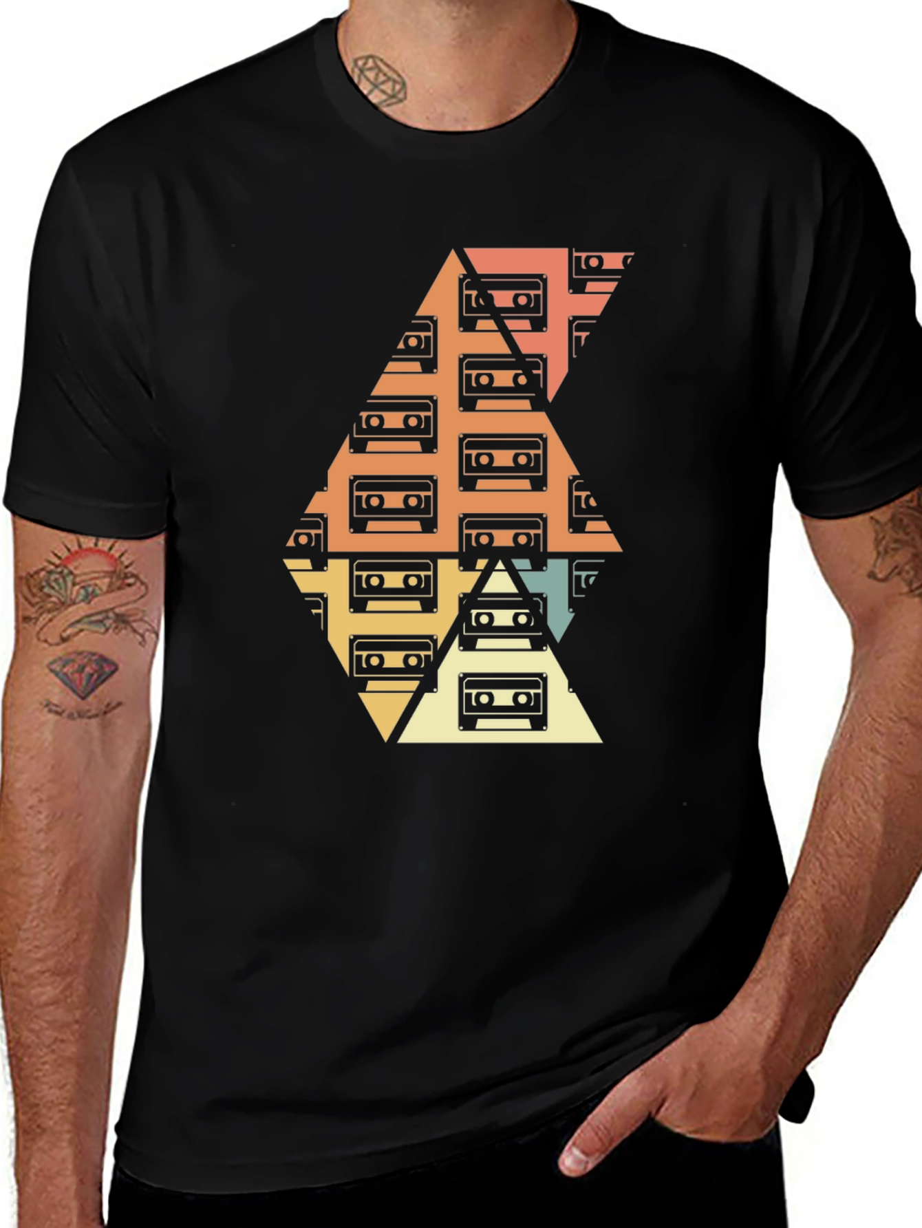 Camiseta Negra Diseño Retro Cassettes