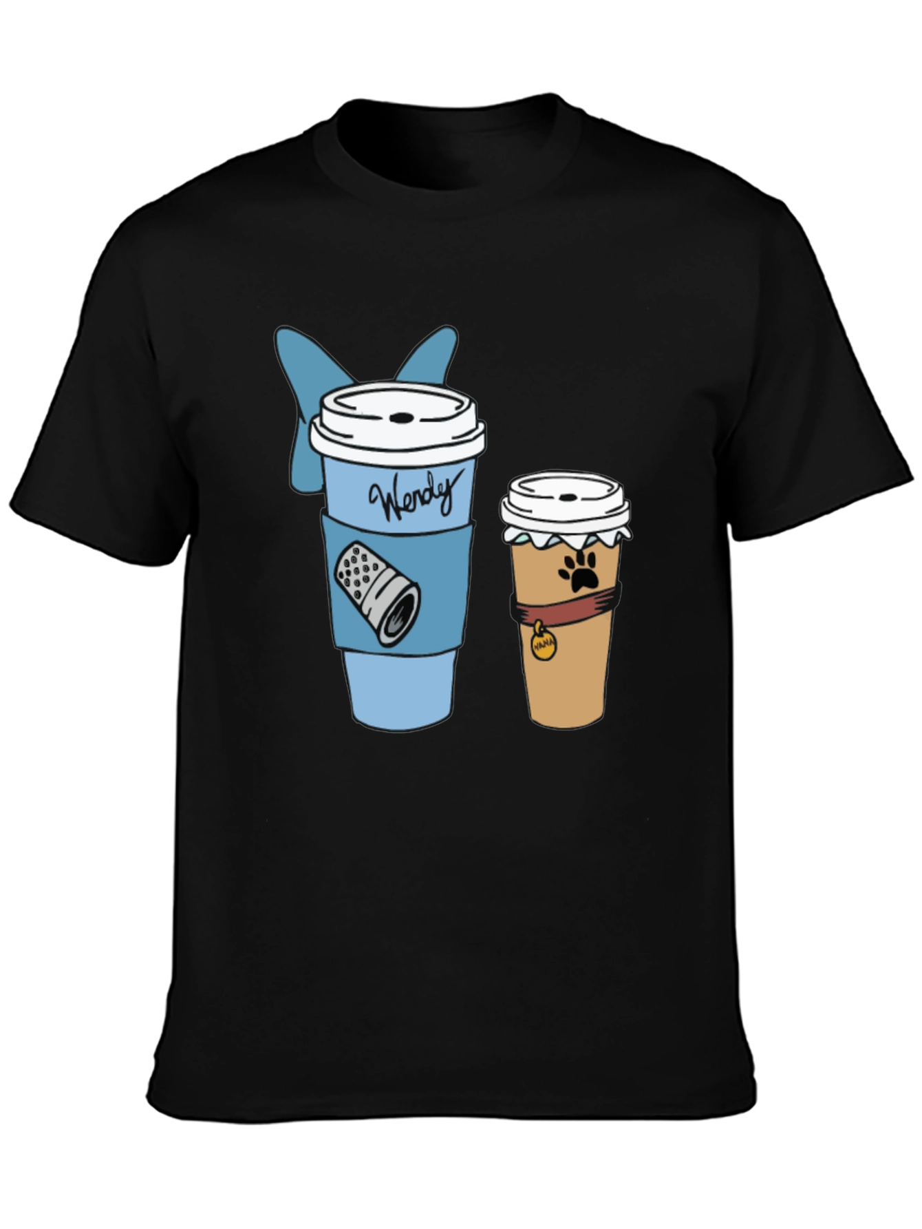 Camiseta Negra con Diseño de Café Wendy y Mascotas
