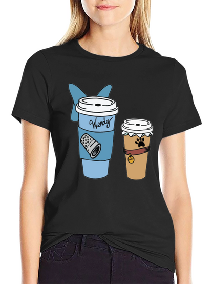 Camiseta Negra con Diseño de Café Wendy y Mascotas
