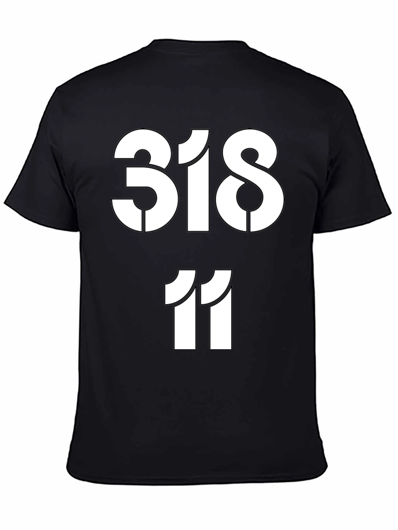 Camiseta Negra Estampada con Números 318 y 11