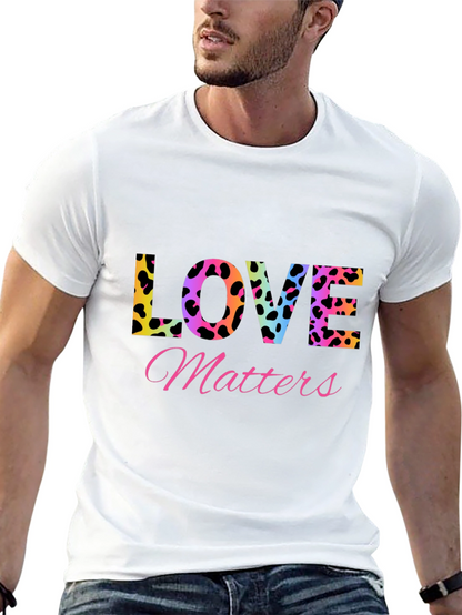 Camiseta Negra Love Matters Estampado Leopardo