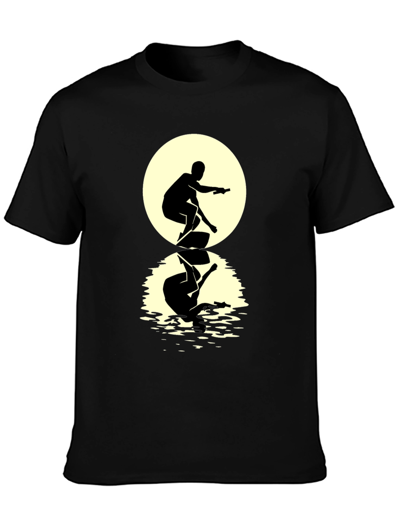 Camiseta Negra Hombre: Silueta Surfista Reflejo Lunar