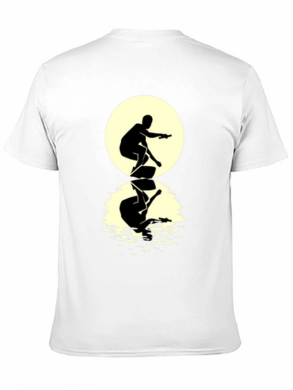 Camiseta Negra Hombre: Silueta Surfista Reflejo Lunar