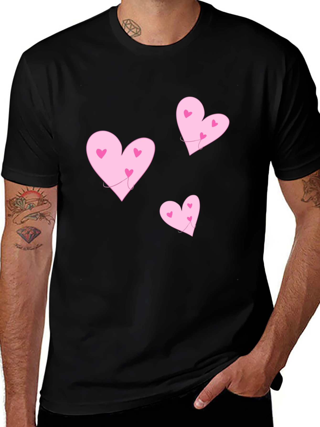 Camiseta Negra Corazones Rosas Amor